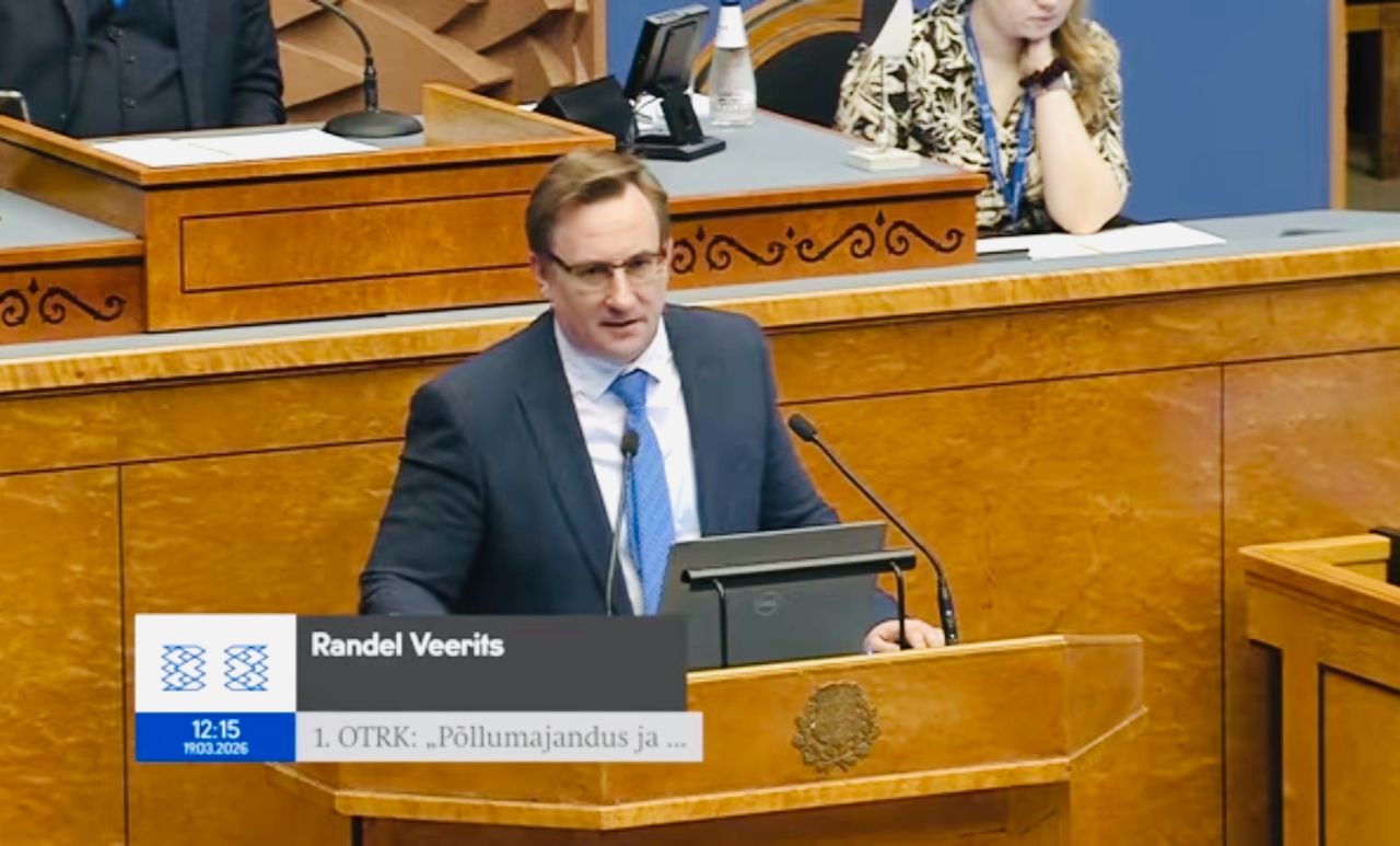 Hexest Materials AS-i tegevjuht Randel Veerits esines Riigikogu liikmete ees ettekandega, keskendudes Eesti tööstuse hetkeseisule ning uute tööstusettevõtete ra